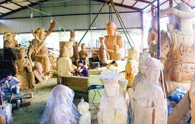 Giữ “lửa nghề” tượng Phật ảnh 1