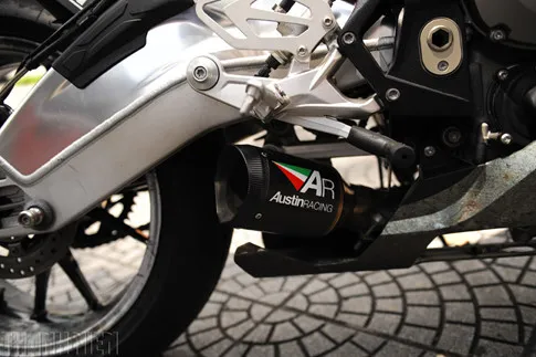 Chiêm ngưỡng ‘cá mập trắng’ BMW S1000RR tại Việt Nam - ảnh 8