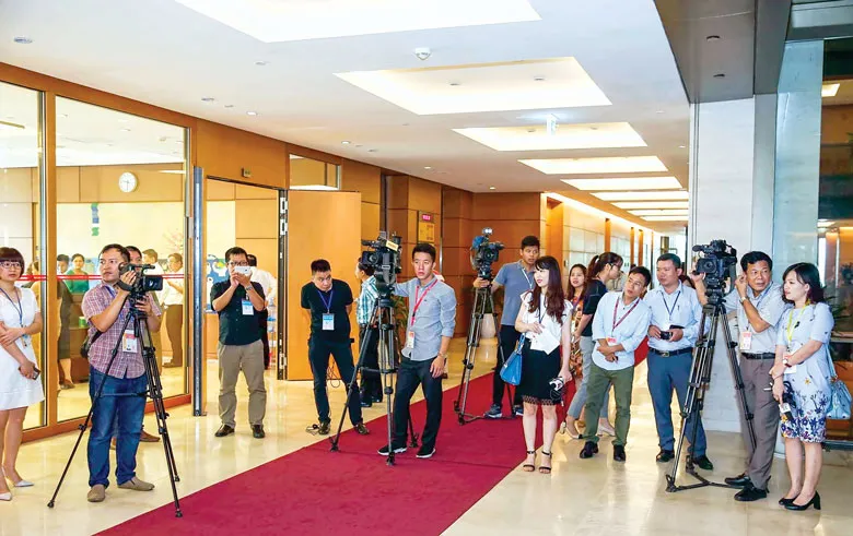 Vui, buồn phóng viên “nghị trường” ảnh 1