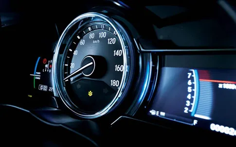 Honda City bản nâng cấp, giá từ 15.600 USD ảnh 5 Honda trình làng City bản nâng cấp, giá từ 15.600 USD - ảnh 5