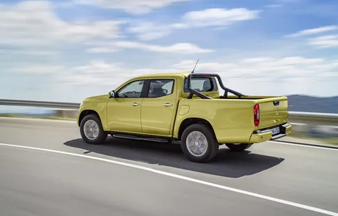 Vì sao Mercedes-Benz hợp tác Nissan trong dự án bán tải X-Class? - ảnh 3