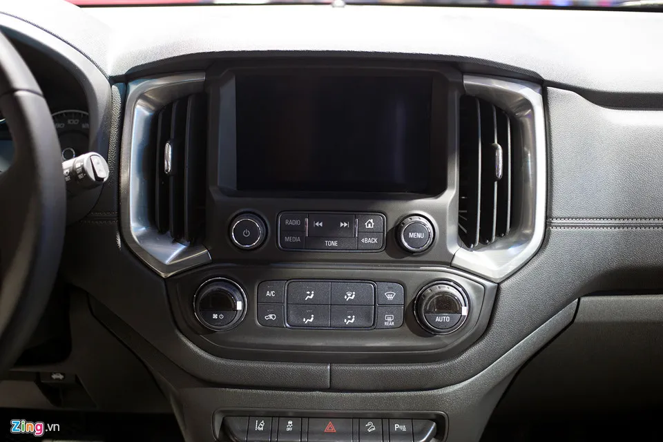 Chevrolet Trailblazer - doi thu Toyota Fortuner ra mat o Viet Nam hinh anh 10