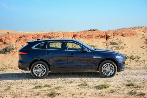 Đánh giá Jaguar F-Pace 2017: Bản lĩnh 'báo' đầu đàn - ảnh 4