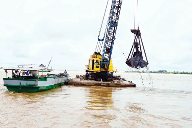 Móc ruột những dòng sông (K1): Vắt kiệt tài nguyên cát ảnh 2