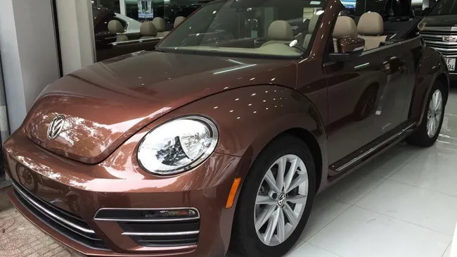 "Con bọ" Volkswagen Beetle Convertible 2017 cập bến Việt Nam