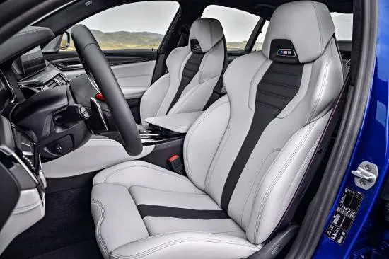 BMW trình làng sedan hiệu suất cao M5 2018 ảnh 8