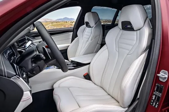 BMW trình làng sedan hiệu suất cao M5 2018 ảnh 44