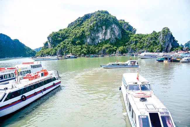 Hoang sơ xã đảo Minh Châu & Quan Lạn ảnh 1