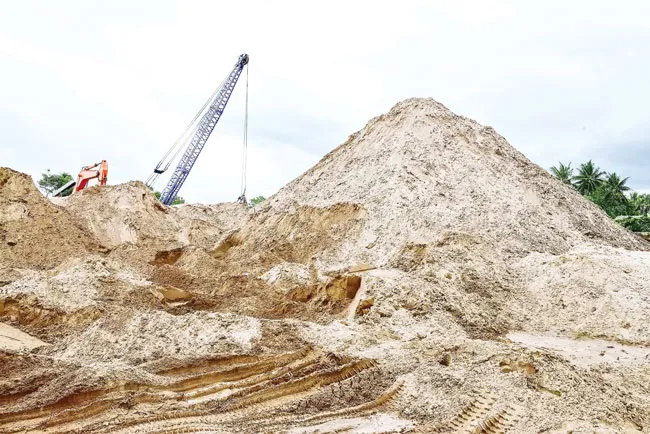 Móc ruột những dòng sông (K3): Giá cát điên loạn nhảy múa ảnh 1