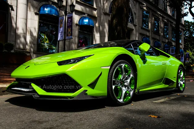 Lamborghini Huracan của bạn trai cũ nữ hoàng nội y Ngọc Trinh được độ khủng - Ảnh 4.