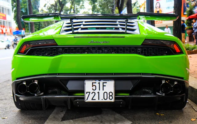 Lamborghini Huracan của bạn trai cũ nữ hoàng nội y Ngọc Trinh được độ khủng - Ảnh 6.