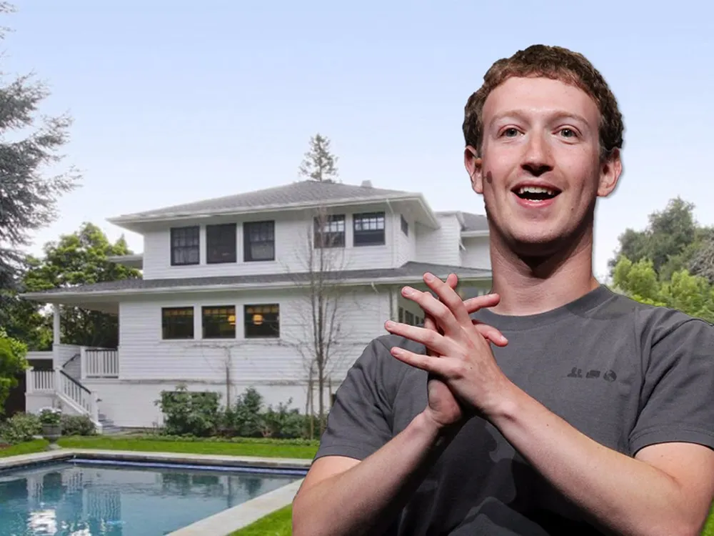 So huu 74 ty USD, CEO Facebook o biet thu nao, di xe gi? hinh anh 5