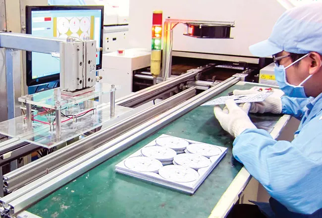 DQC đang tìm lối thoát? ảnh 1