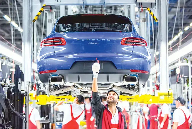 2018 - Niềm vui xen lẫn nỗi lo ảnh 1