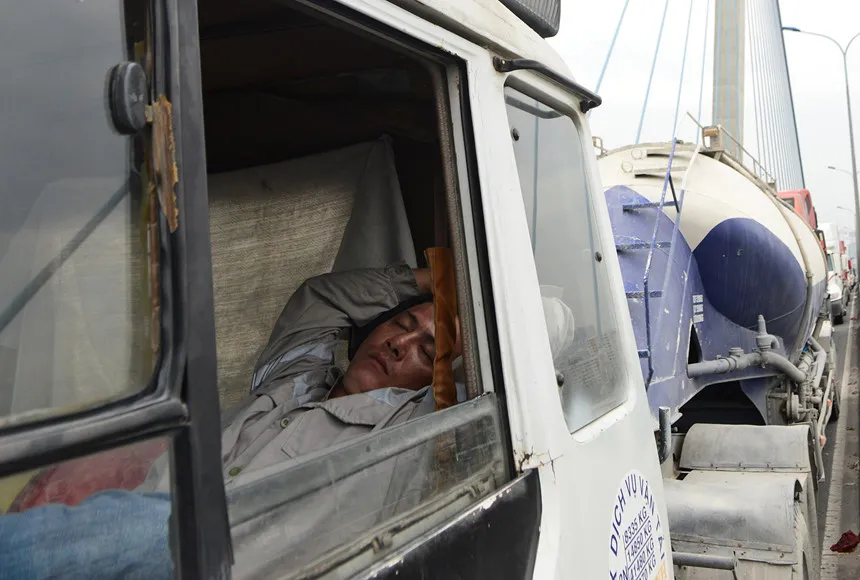 Am anh doan duong 8 km di mat 6 tieng o Sai Gon hinh anh 50