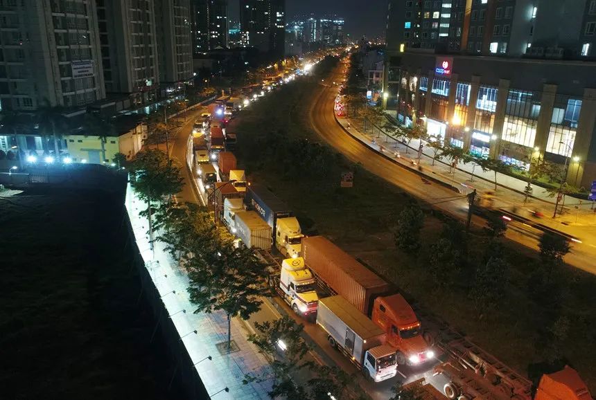 Am anh doan duong 8 km di mat 6 tieng o Sai Gon hinh anh 35