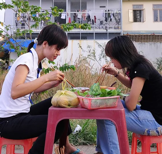 Phía sau làn sóng di cư - Bài 3: Khoảng trống văn hóa, nhiều giá trị dởm xuất hiện ảnh 2