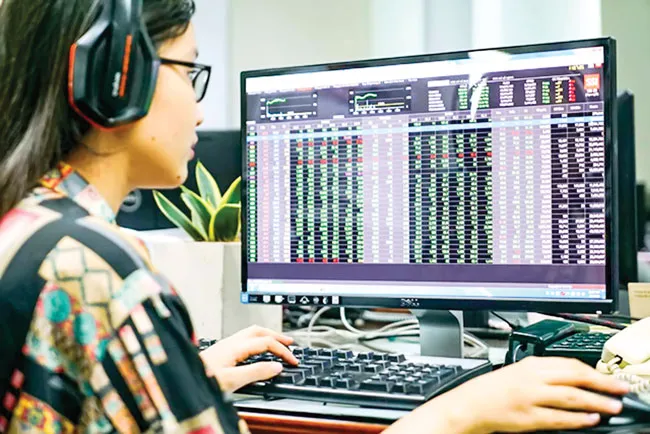 “Lửa” thị trường thử đầu “lạnh” NĐT ảnh 1