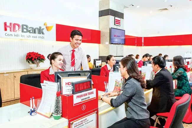 CPNH: Tân binh ngồi mâm trên ảnh 1