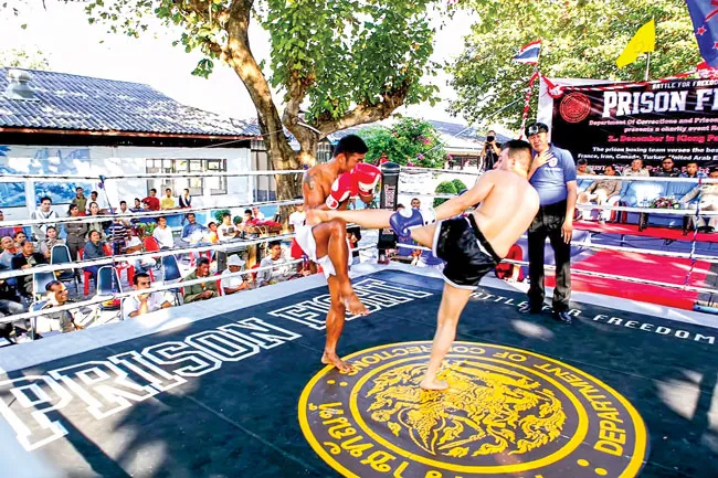 Những nhà tù kỳ lạ (K2): Tổ chức boxing trong nhà lao ảnh 1