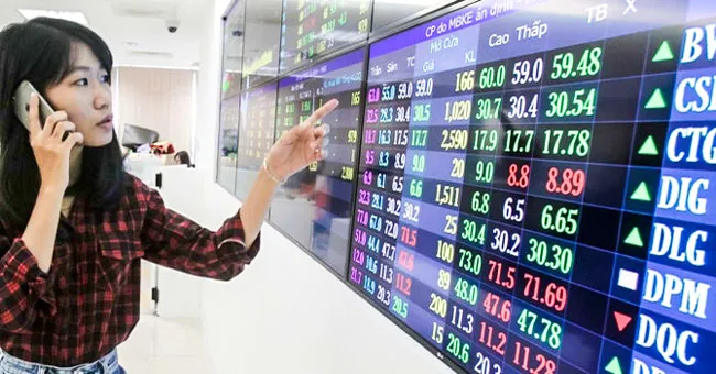 Kiếm tiền từ chứng khoán: Đừng để hối hận khi quá muộn ảnh 1