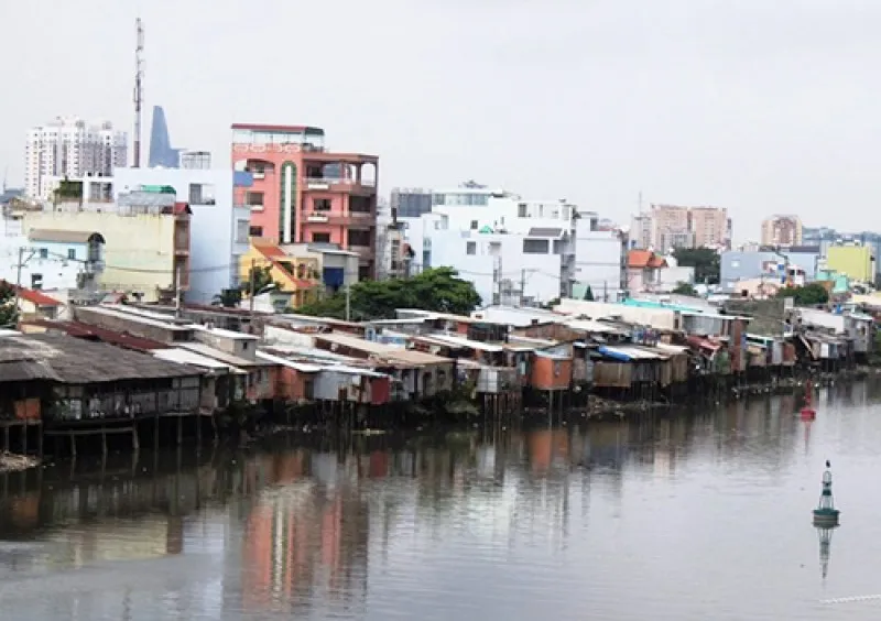 Nguy cơ vỡ kế hoạch di dời nhà trên kênh rạch