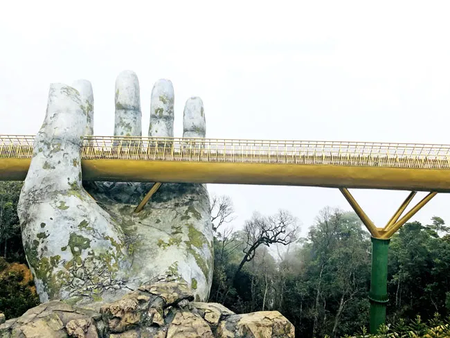 Làng cổ Pháp trên đỉnh Bà Nà ảnh 15