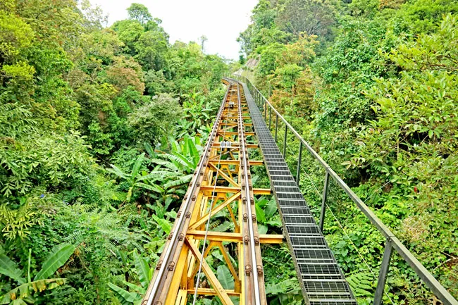 Làng cổ Pháp trên đỉnh Bà Nà ảnh 18