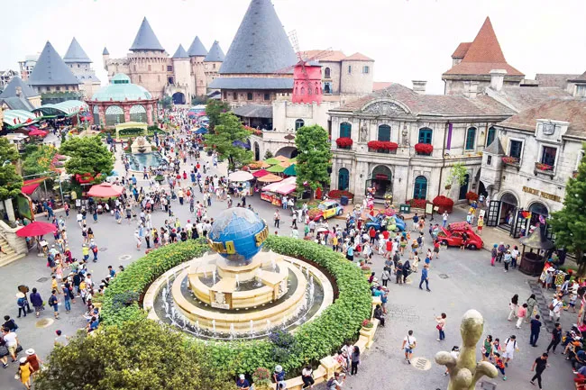 Làng cổ Pháp trên đỉnh Bà Nà ảnh 3