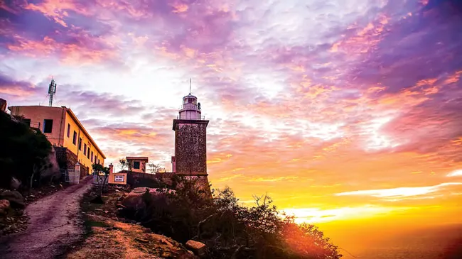 Tuyệt cảnh bờ biển Nam Trung Bộ ảnh 6