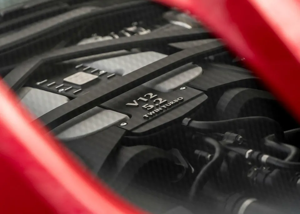 Aston Martin DBS Superleggera 2019 ven man, manh hon 700 ma luc hinh anh 3