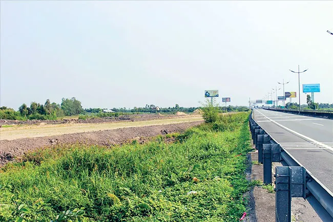 Cao tốc BOT Trung Lương - Mỹ Thuận: Lời ăn, lỗ ký lại? ảnh 1
