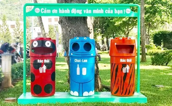 Từ 24-11, người dân TPHCM phải phân loại rác tại nguồn ảnh 1