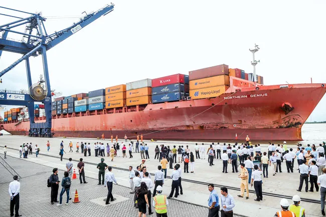 Chọn mặt cổ phiếu cảng biển ảnh 1