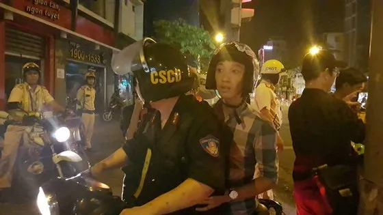 “Đi bão” sau trận thắng của đội tuyển Việt Nam, 78 trường hợp bị xử phạt ảnh 4 “Đi bão” sau trận thắng của đội tuyển Việt Nam, 78 trường hợp bị xử phạt ảnh 3