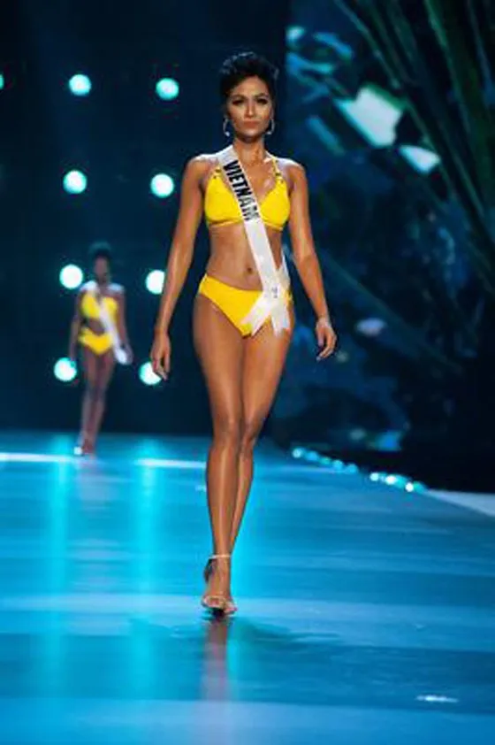 Lần đầu tiên trong lịch sử: Đại diện Việt Nam - H'Hen Niê vào Top 5 Hoa hậu Hoàn vũ ảnh 18