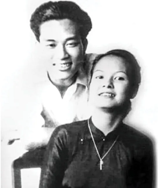 Mối tình sắt son nơi giáo đường im bóng ảnh 1