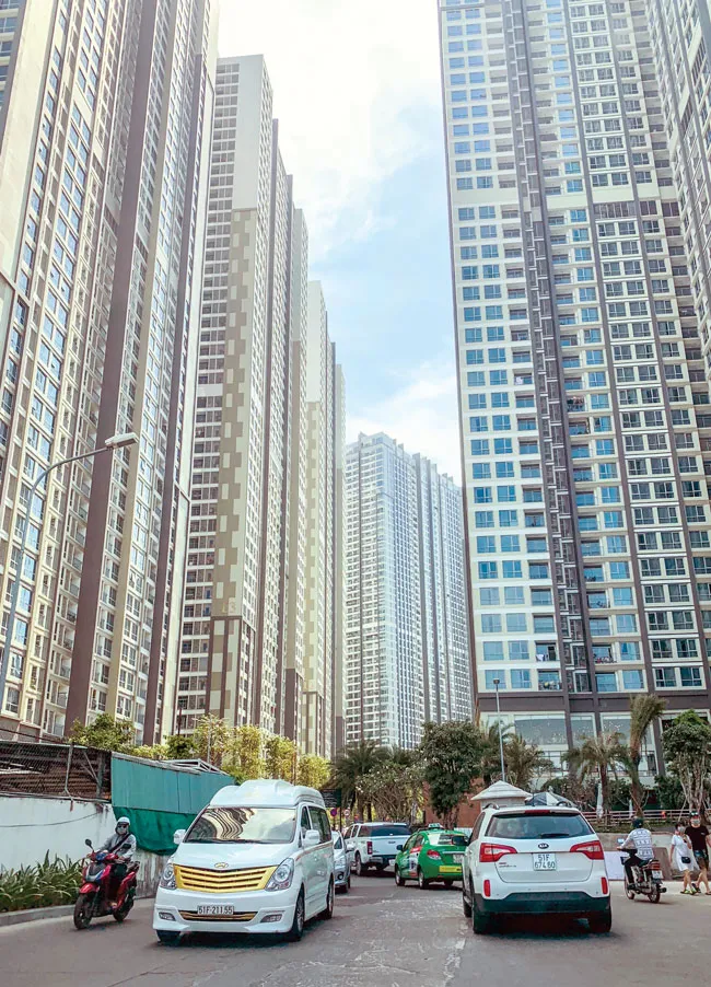 Phải giãn dân, không nén đô thị ảnh 1