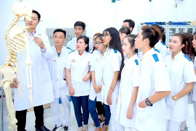 Chưa hết lo với tuyển sinh giáo dục nghề nghiệp ảnh 1