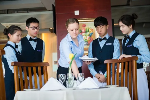 3 chữ C phát triển du lịch: Con người, cơ sở hạ tầng và chiến lược ảnh 3