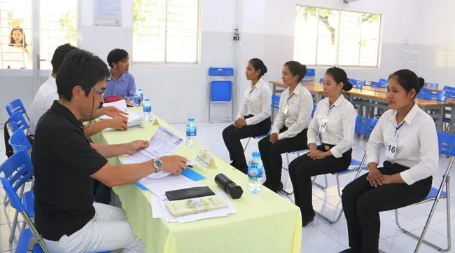 Các DN Nhật Bản phỏng vấn tuyển sinh viên ĐH Trà Vinh sang Nhật làm việc