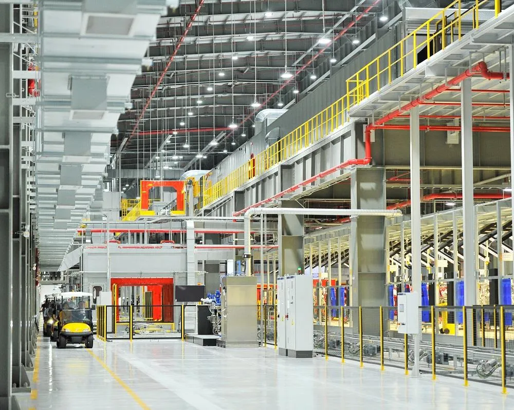 Vinfast bàn giao lô xe Lux SA2.0 va Lux A2.0 đầu tiên cho khách hàng ảnh 8