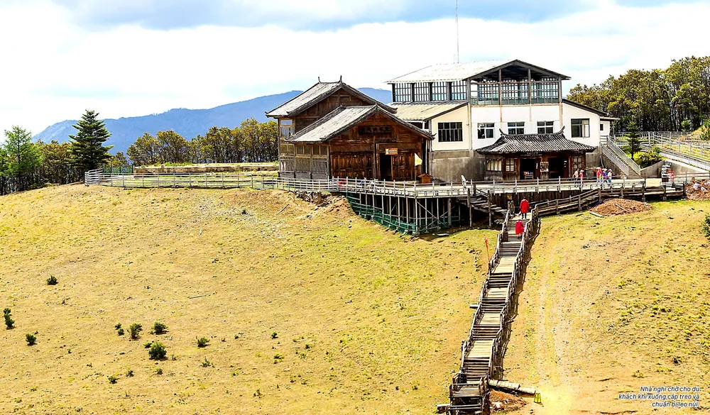 Ngọc Long Tuyết Sơn quanh năm tuyết trắng ảnh 7