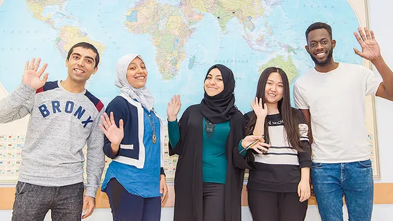 Sinh viên nước ngoài du học tại Nga