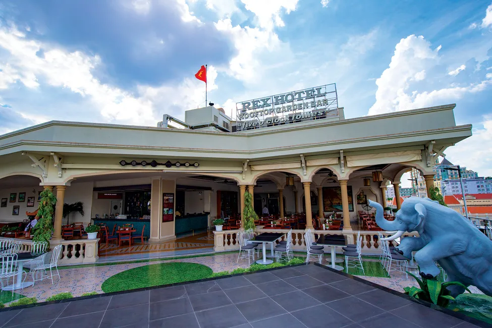 Bữa trưa thư giãn cùng khách sạn Rex ảnh 5