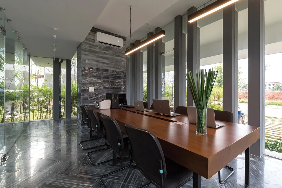 Cuốn hút thị giác cùng Fly Box ảnh 6