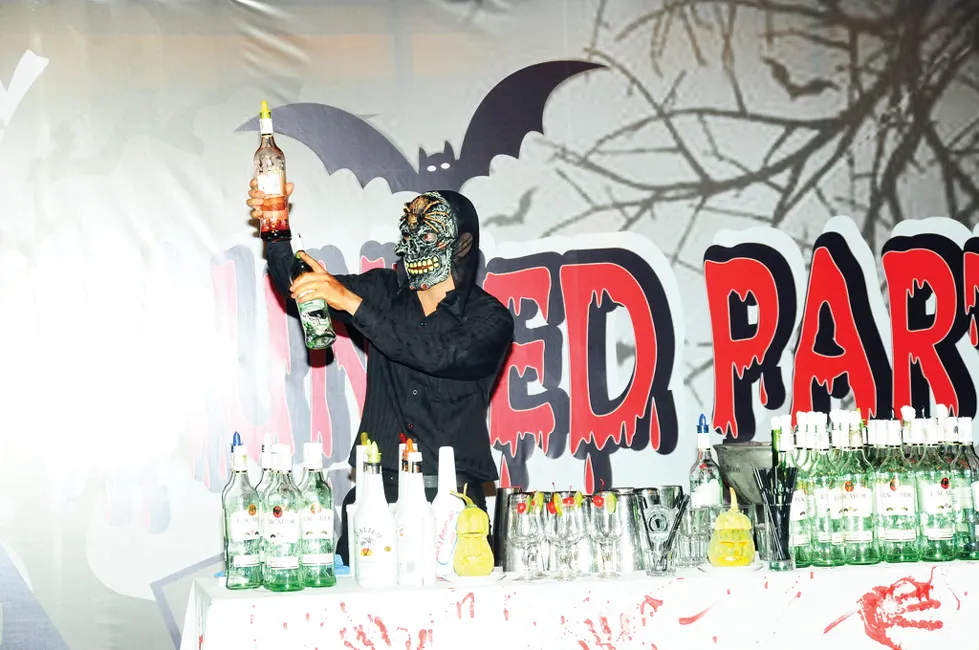 Đêm hội Halloween cùng Rex Hotel Saigon ảnh 1