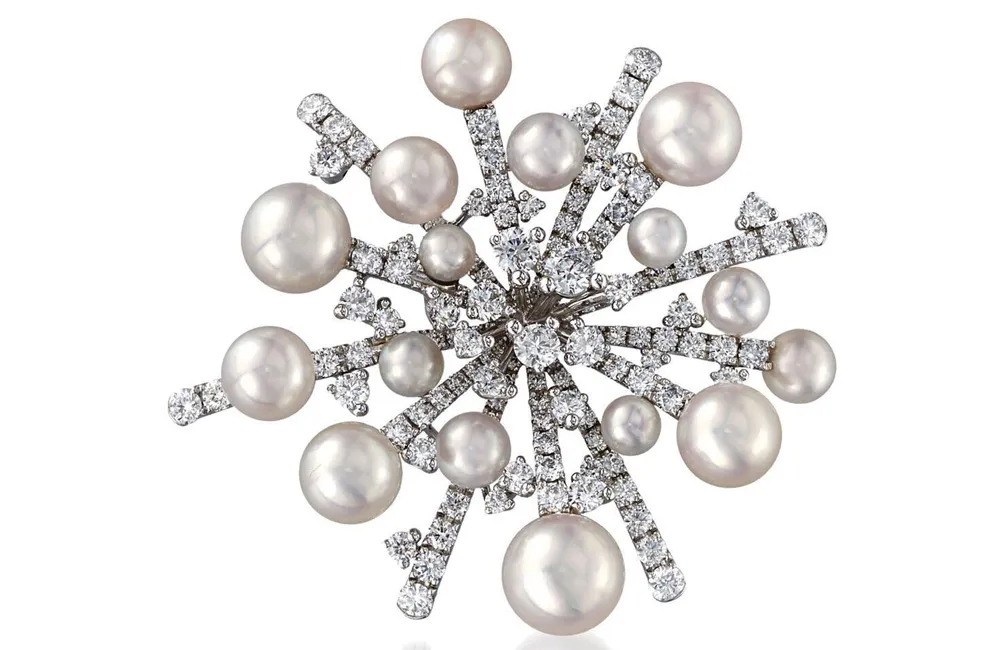 Ghim cài áo - Cách tuyệt vời để cá nhân hóa trang phục ảnh 1