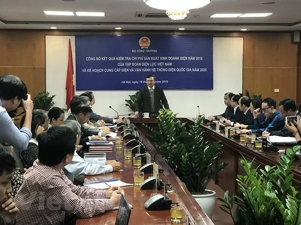 Nam 2018, EVN lai gan 700 ty dong tu san xuat kinh doanh dien hinh anh 1