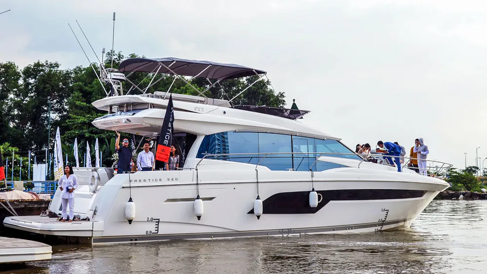 Thú chơi du thuyền của đại gia ảnh 1